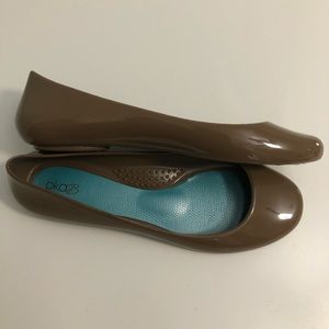 OKA B ballet flats